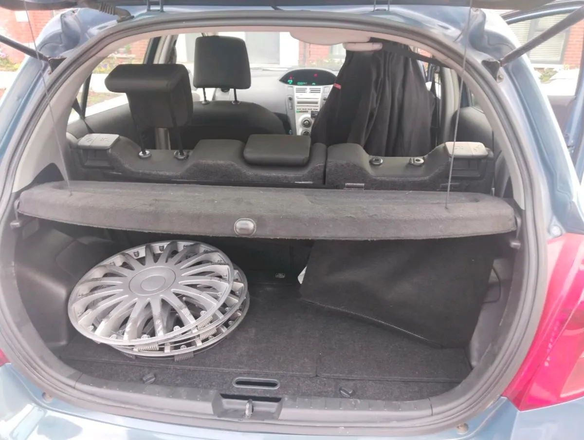 Toyota Yaris - Image 4
