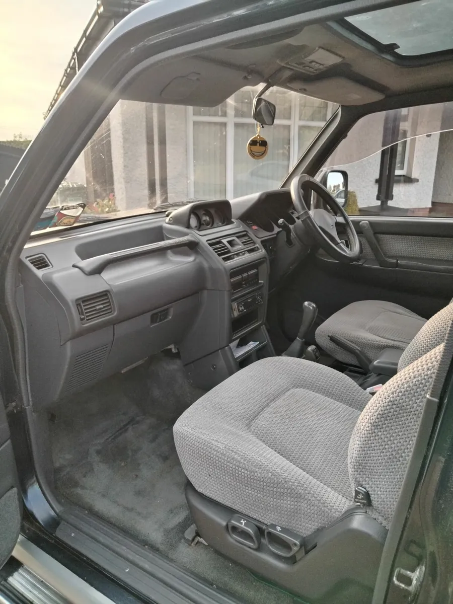 Mitsubishi Pajero 1995 - Image 4
