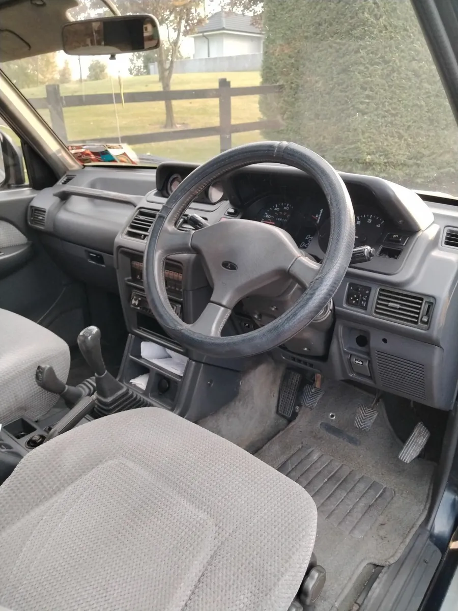 Mitsubishi Pajero 1995 - Image 4