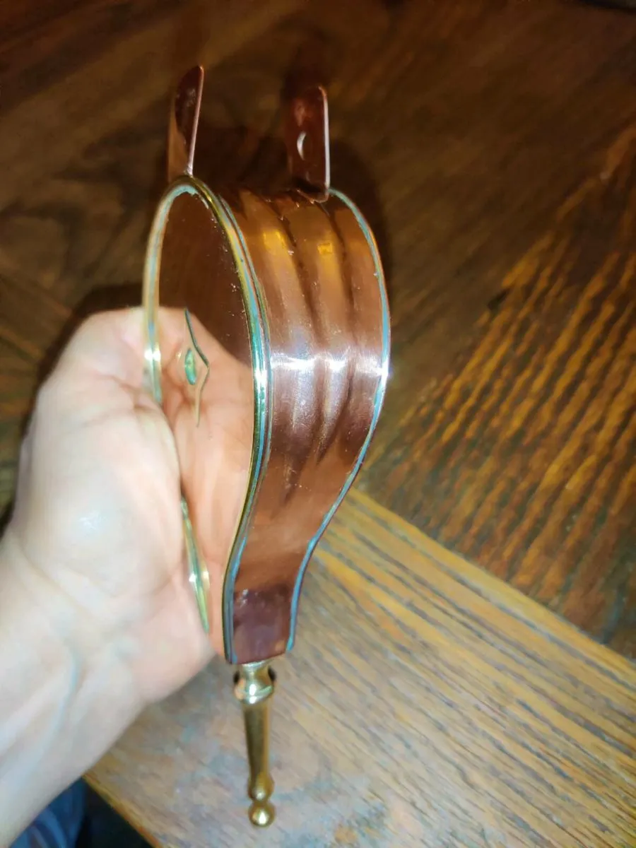 RARE , HEAVY BRASS & COPPER 10"Wall Ornament ! - Image 3
