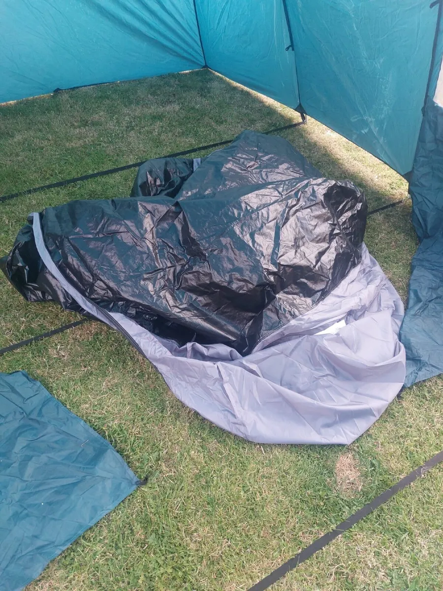 For Sale - 8 Man Tent - Image 3