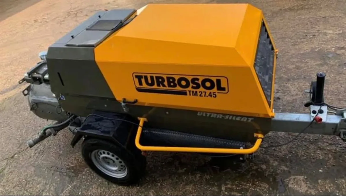 Two year old Concrete pump - Image 2
