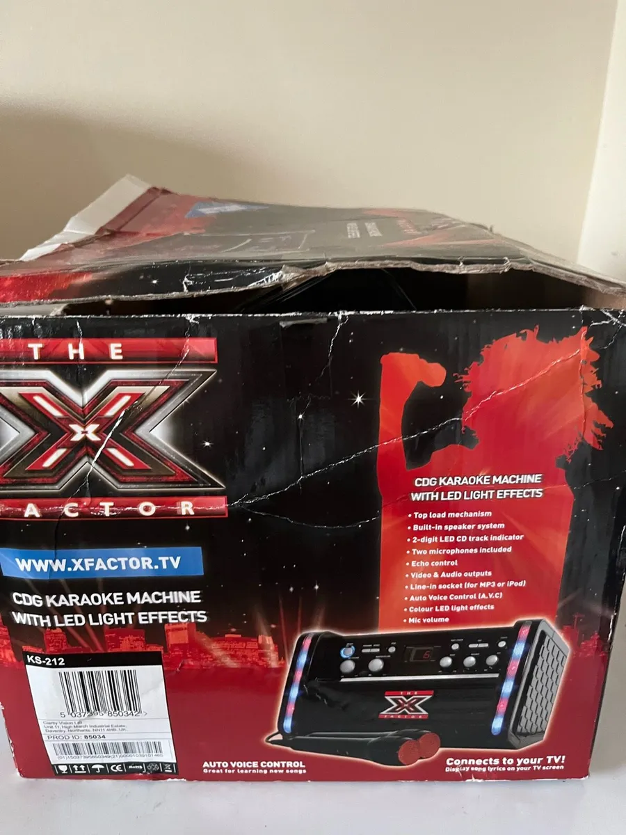 XFactor CDG Karaoke Machine Complete Set - Image 3
