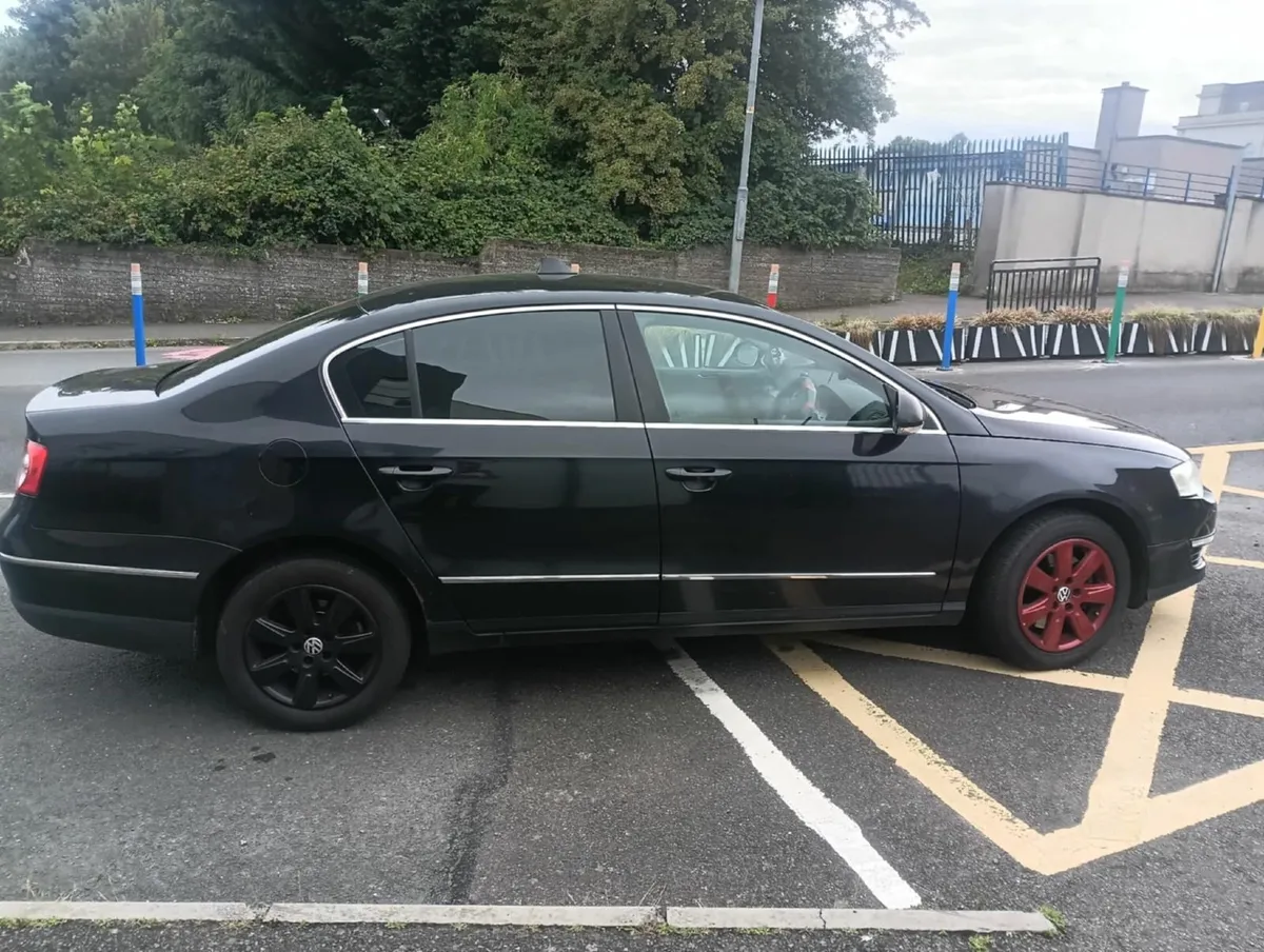 Volkswagen Passat 2008 - Image 3