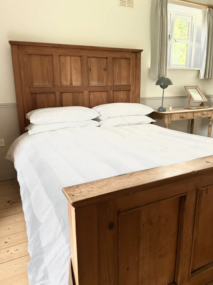 Bed Frame -Kingsize. - Image 1