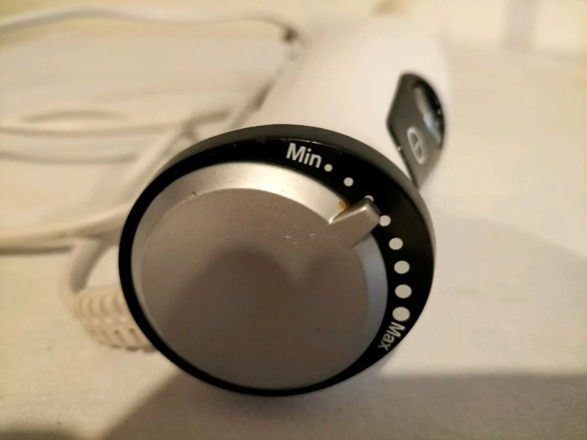 Hand Blender - Image 2