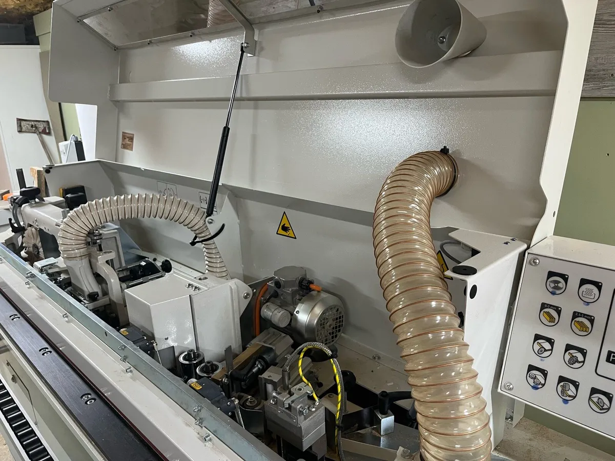 SCM  me 28t   Edgebander - Image 4