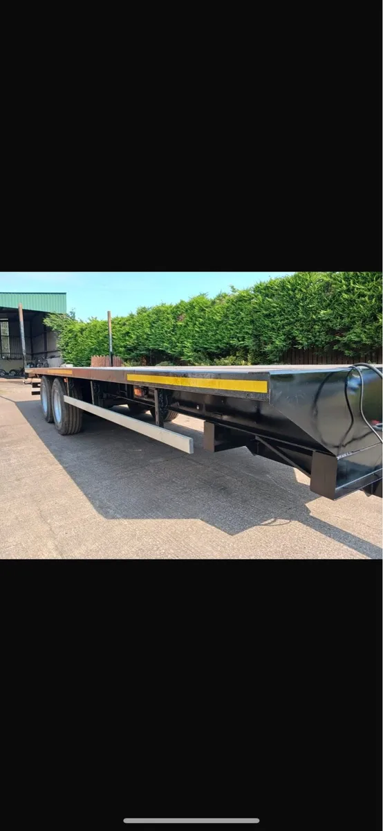 28ft Flat Trailer - Image 1