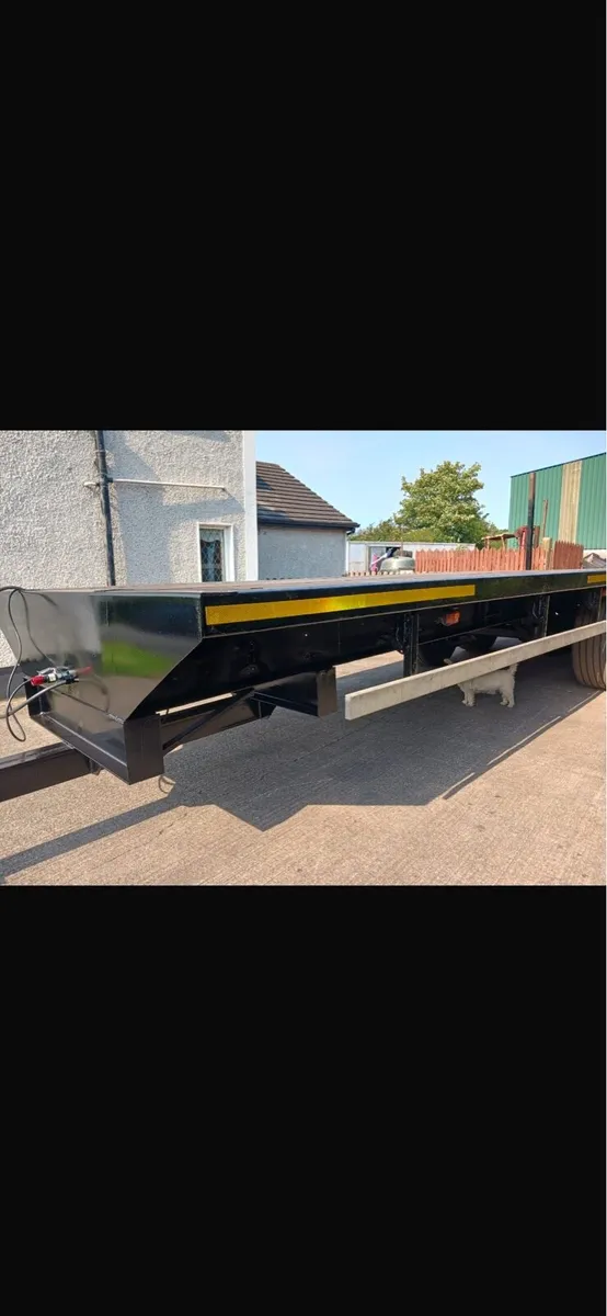 28ft Flat Trailer - Image 3