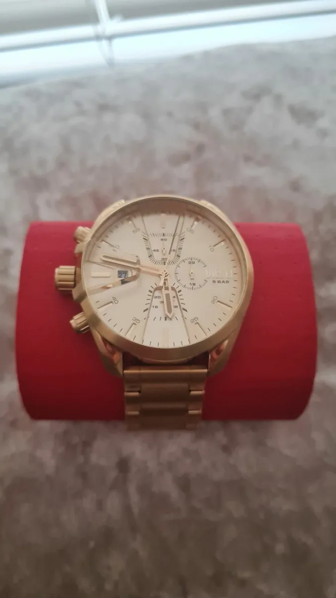 Watch - Image 2