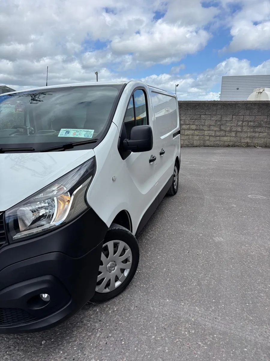 Van - Image 3