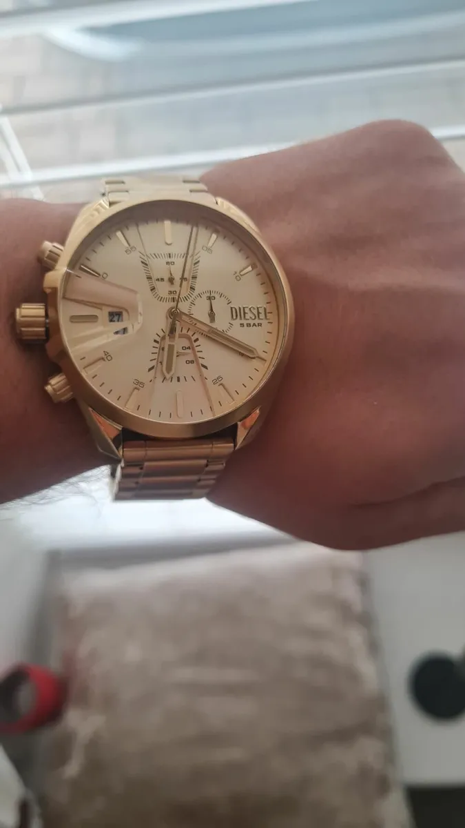 Watch - Image 3