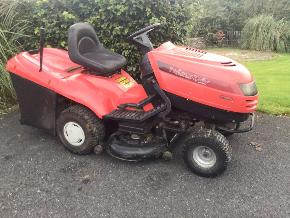 Castlegarden 21HP hydro ride on lawnmower - Image 1