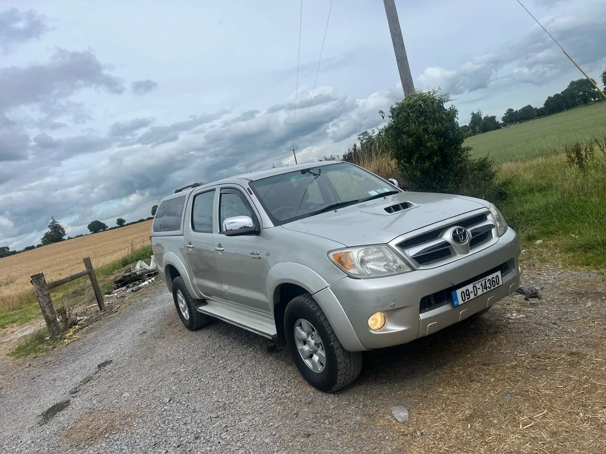 Toyota hilux - Image 1