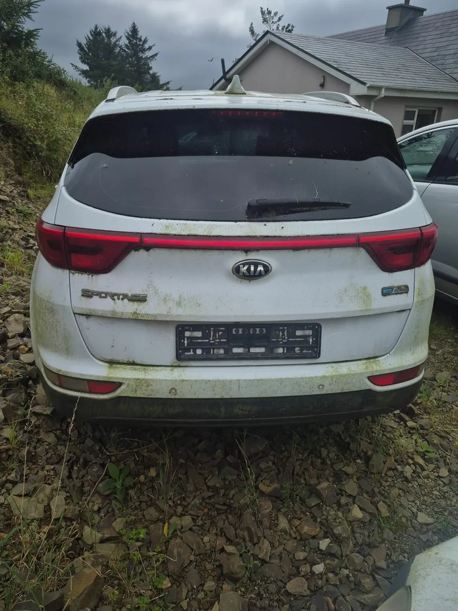 2016 KIA SPORTAGE 1.7 DIESEL PARTS ONLY - Image 2