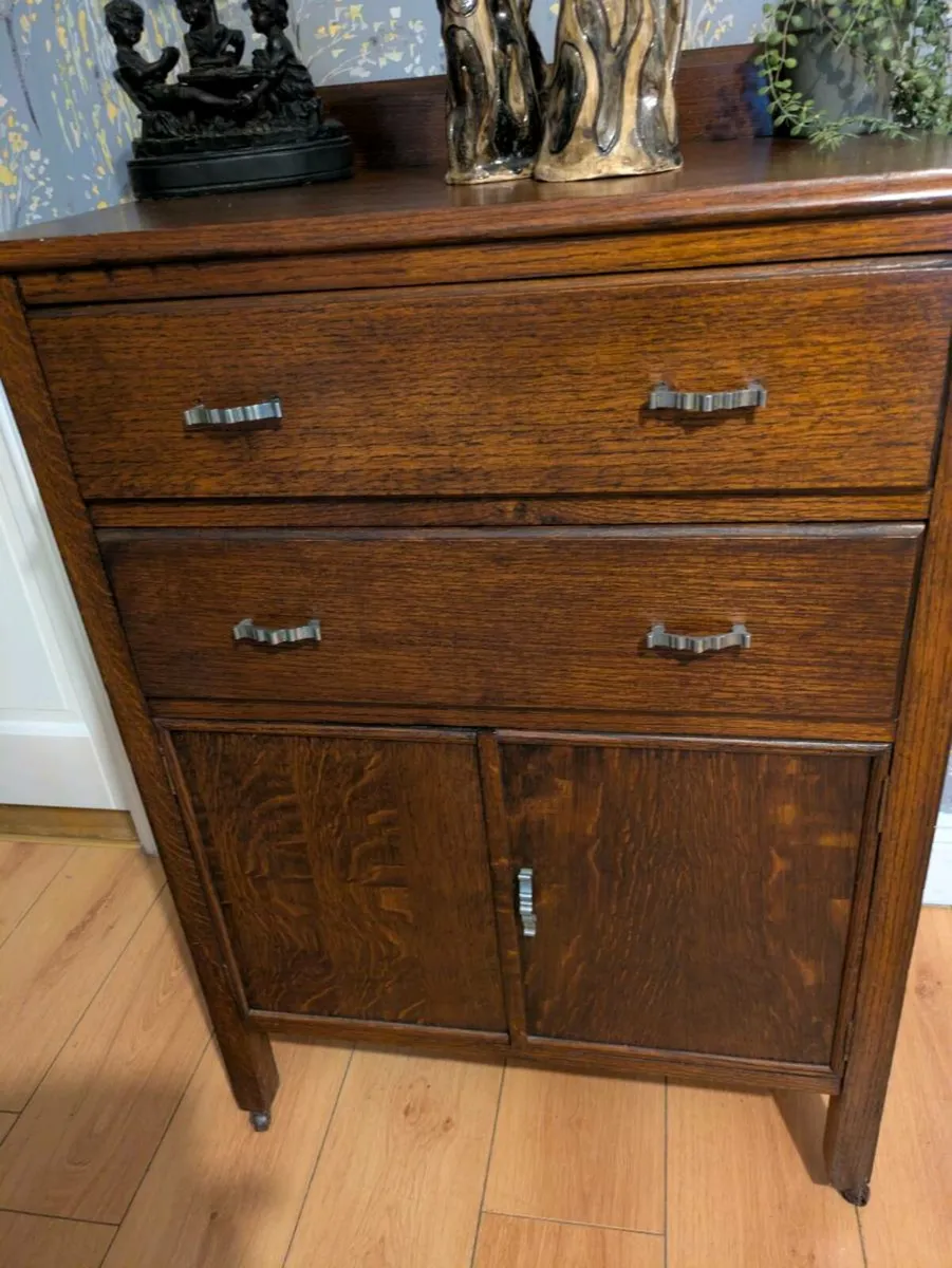 Vintage cabinet - Image 2
