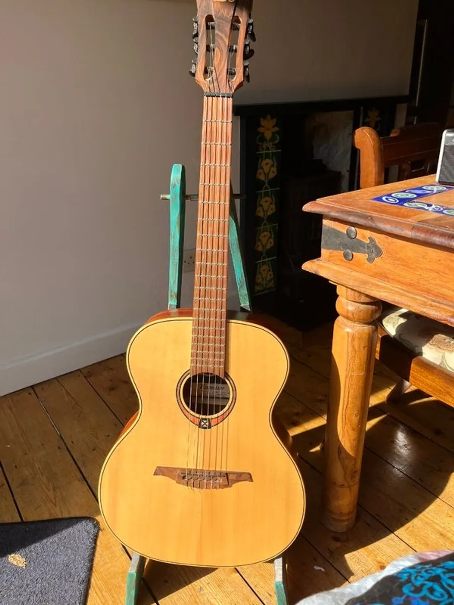 Guitar - Image 2