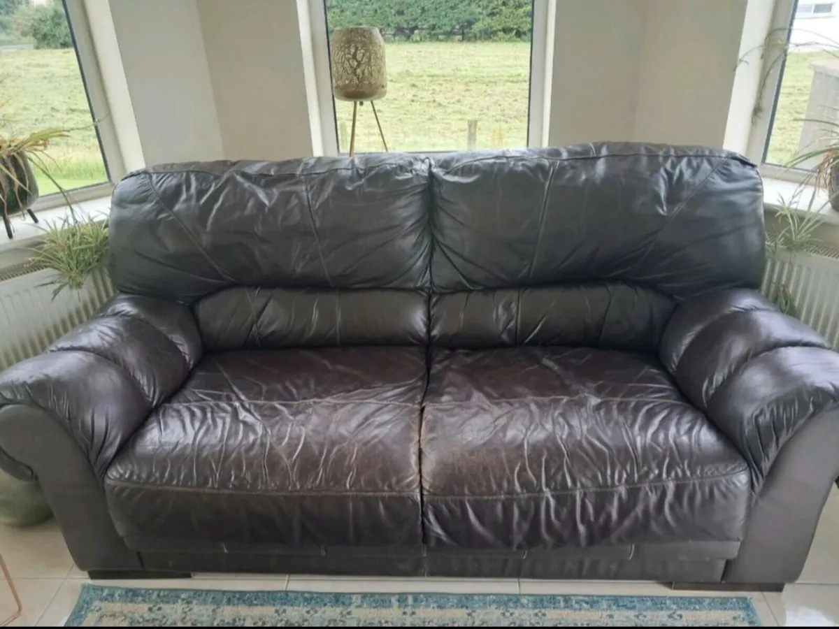 Couch - Image 1