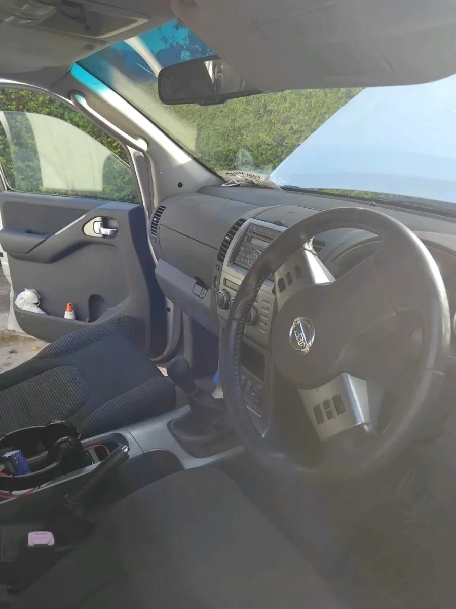 Nissan pathfinder 7 seat car - Image 4