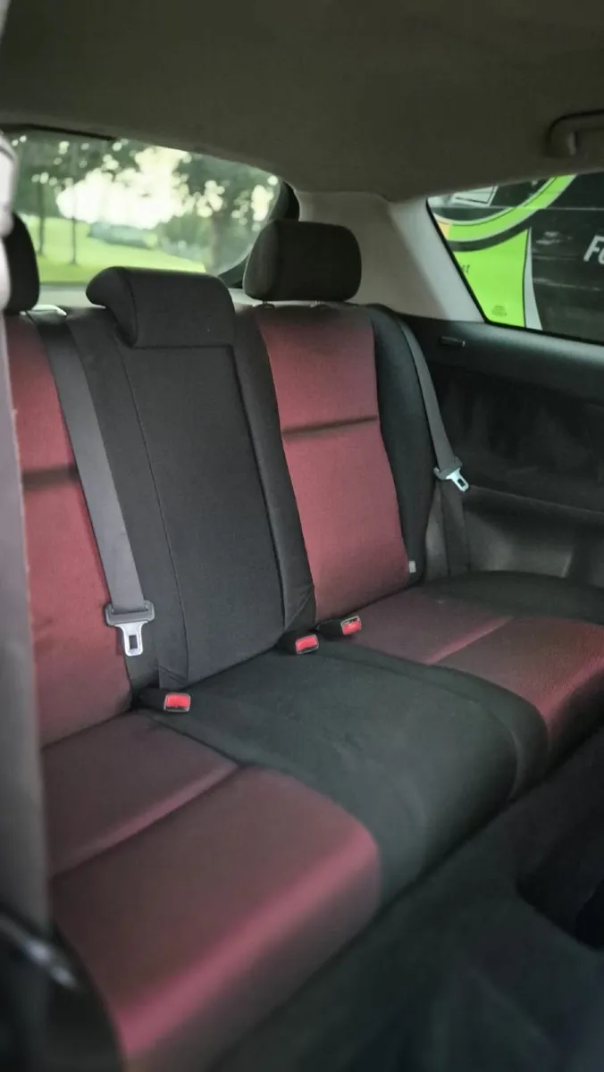 Toyota Corolla 2004 - Image 4