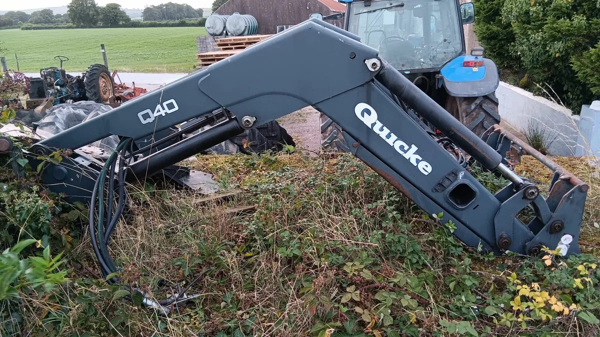 Quicke loader To suit Newholland - Image 1