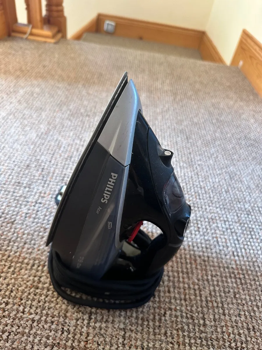 Philips iron - Image 1