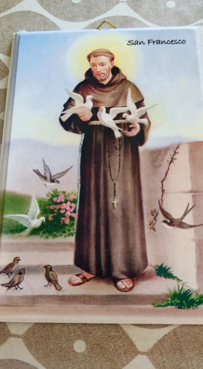 St. Frances wooden plaque and candle - Image 2