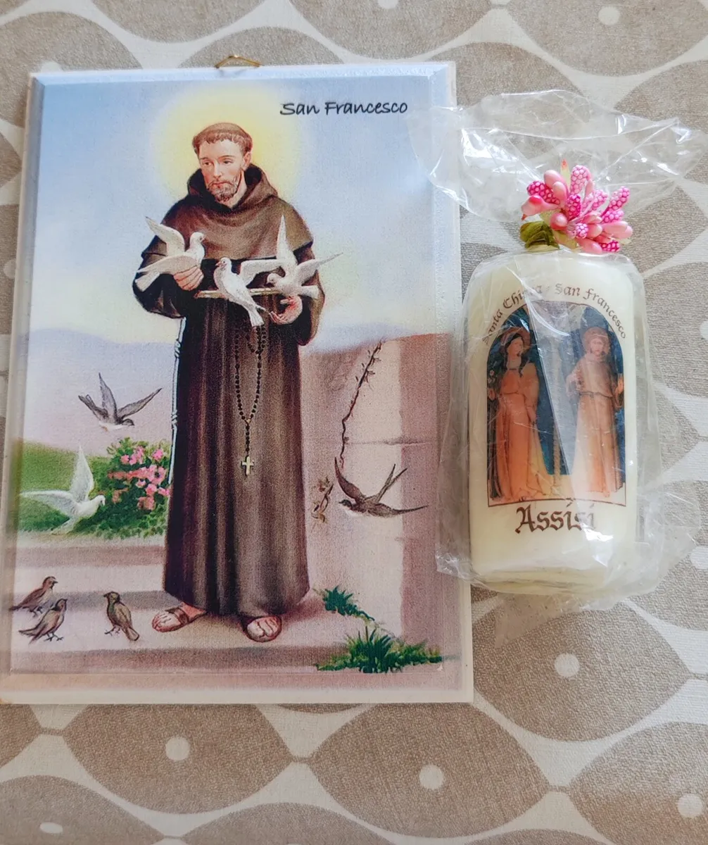 St. Frances wooden plaque and candle - Image 4