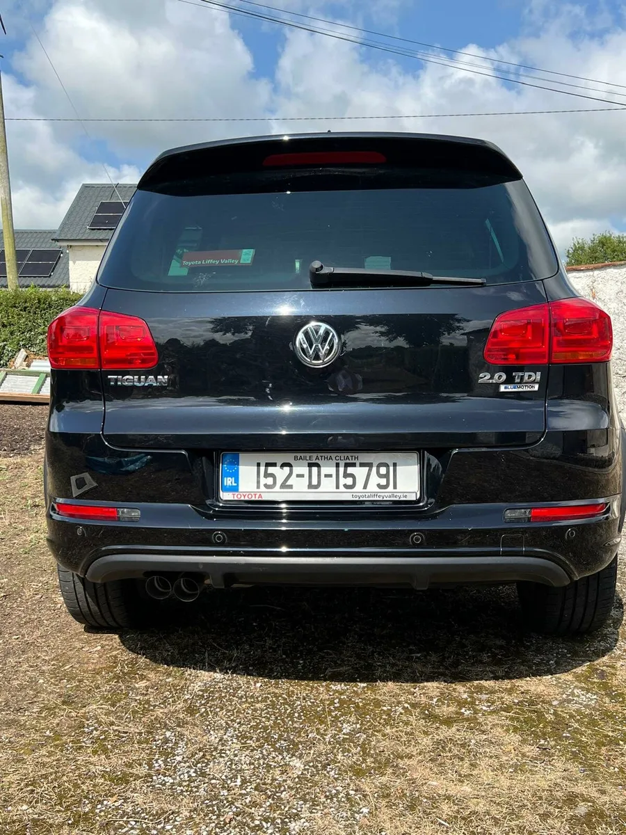 Car - Image 3