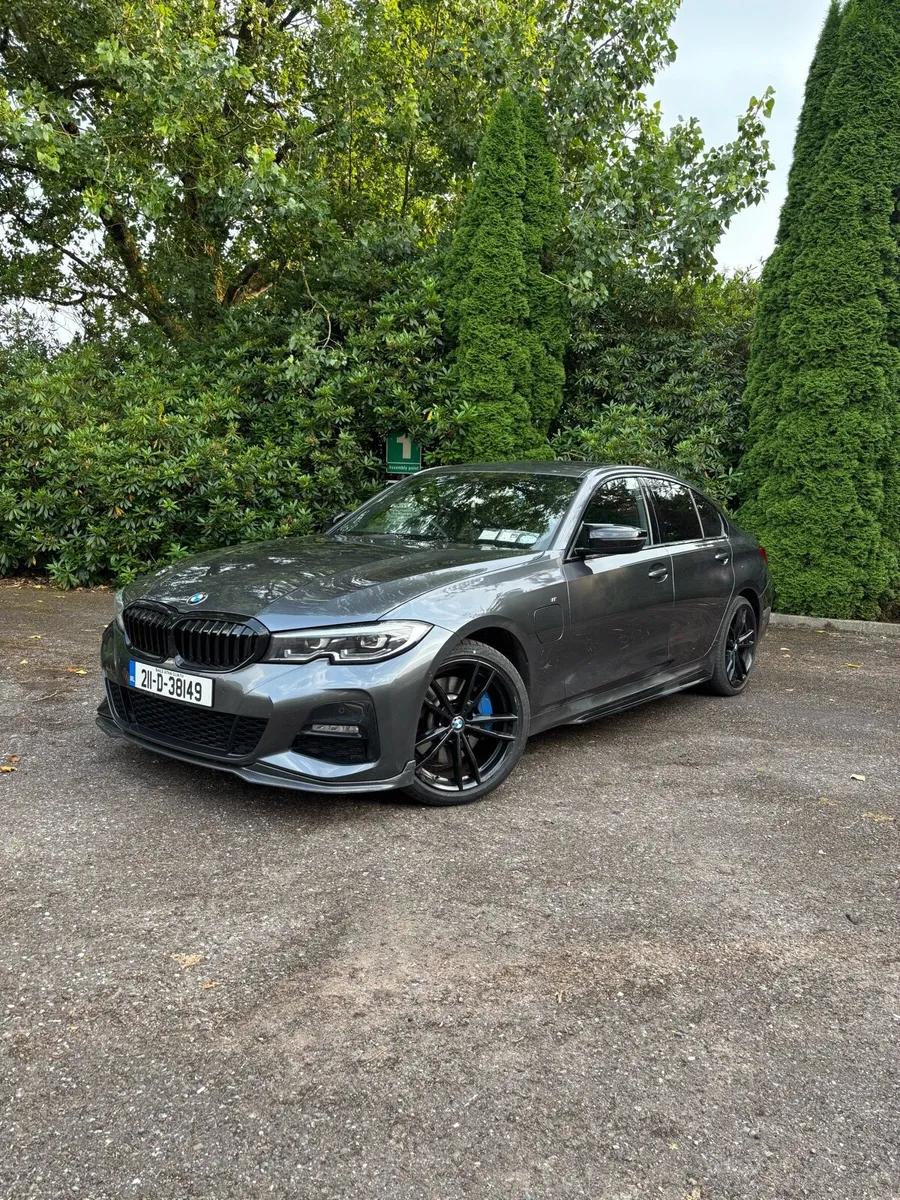 211 BMW 330e M Sport Hybrid Auto  292HP - Image 1