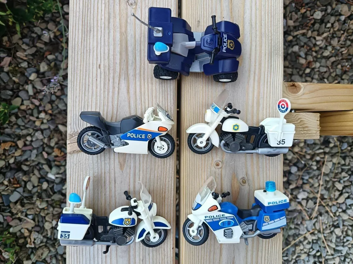 Playmobil police motorbikes and quadbike - Image 2
