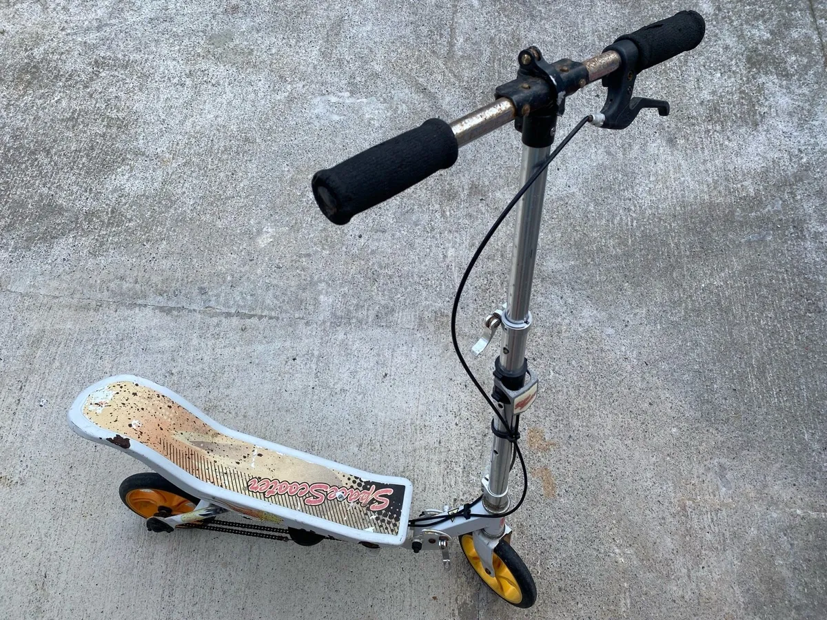 Space scooter - Image 1