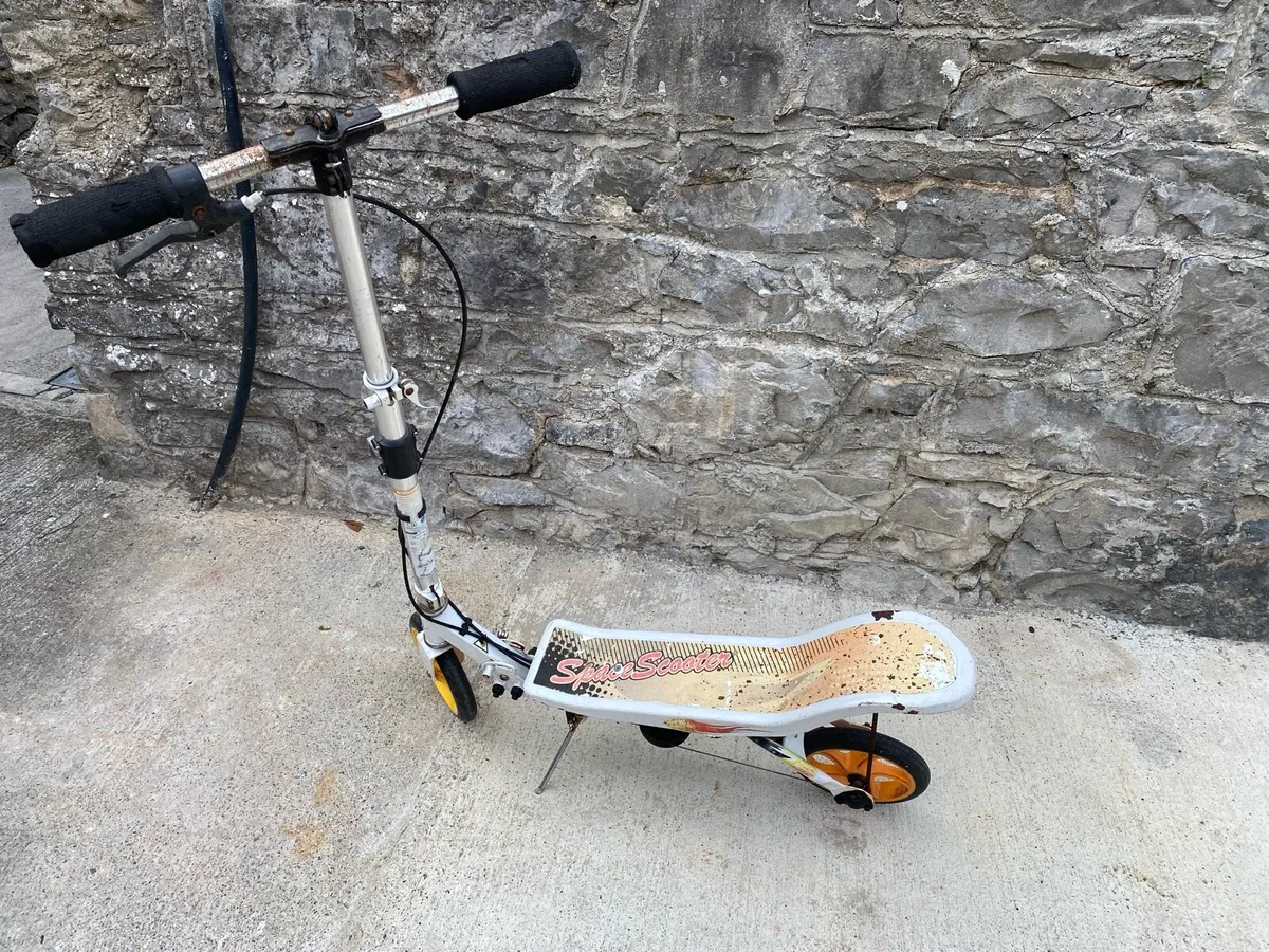 Space scooter - Image 2