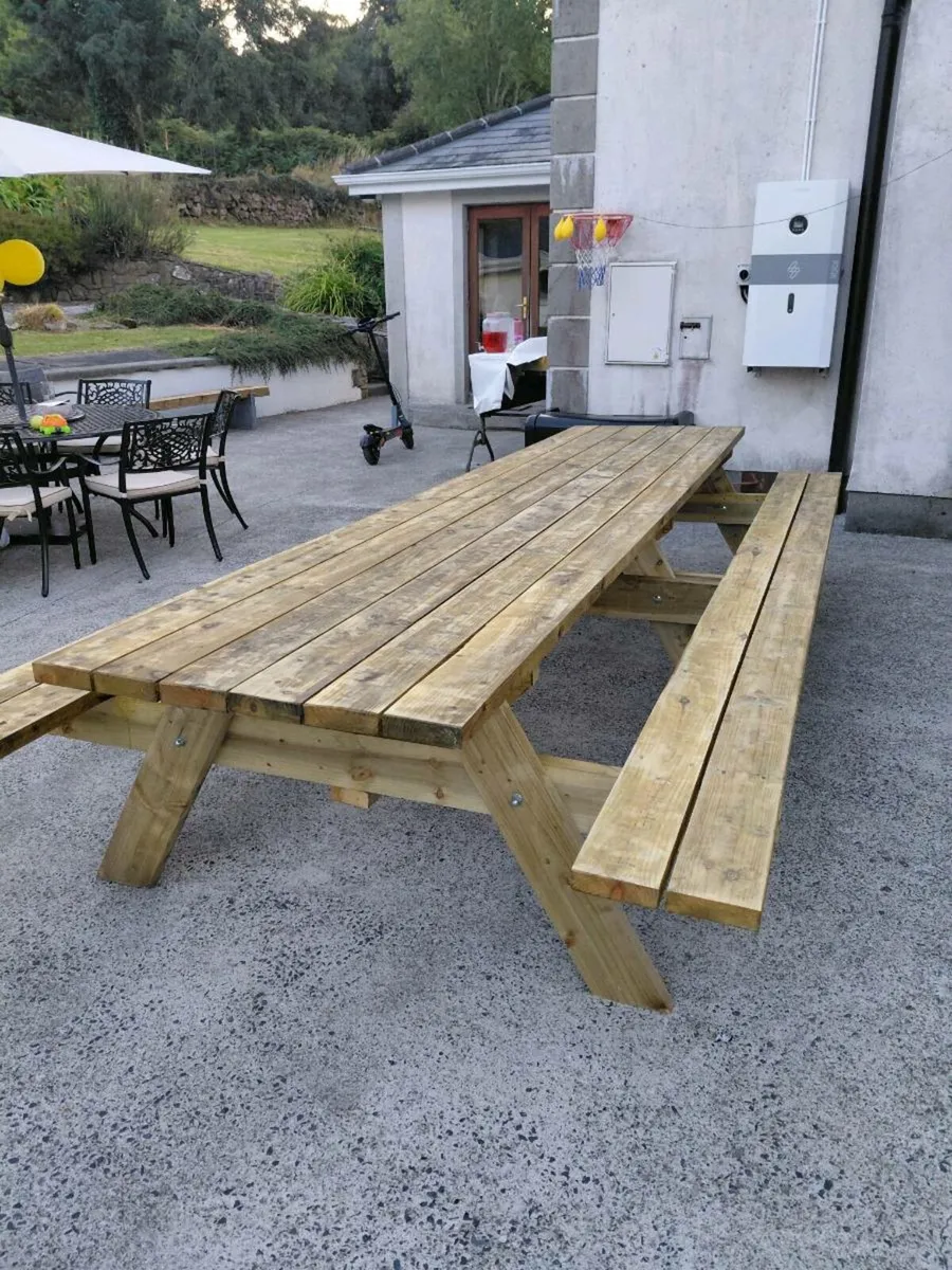 Picnic bench - Image 3