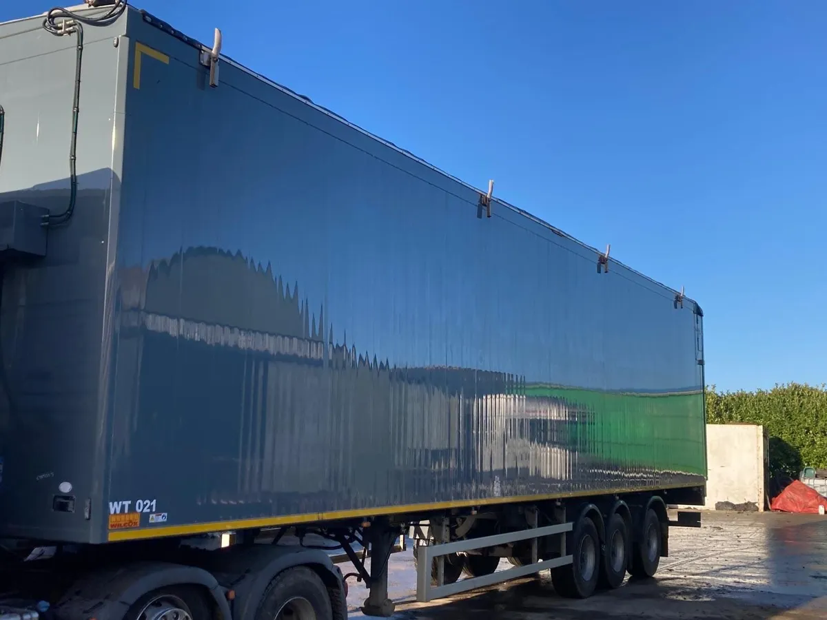 Walking floor trailer - Image 1