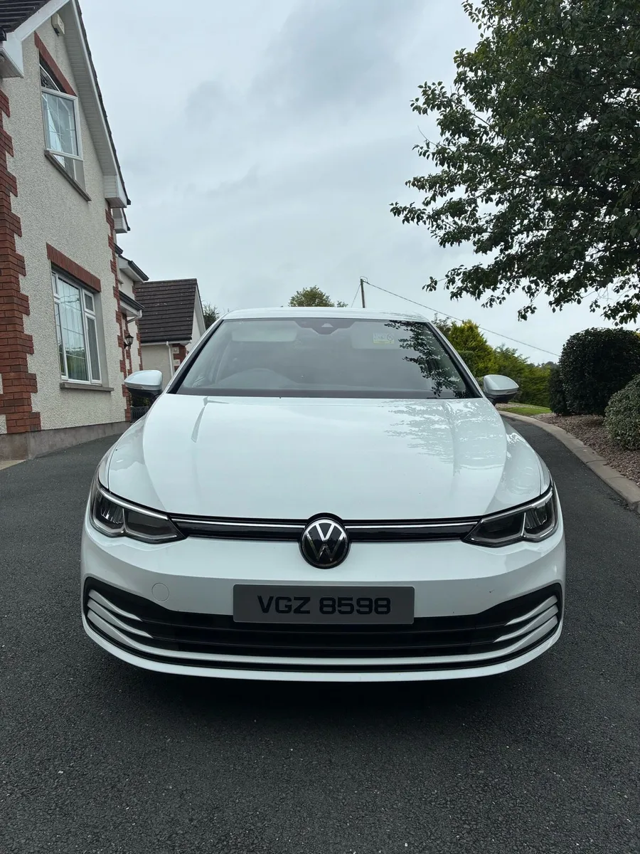 2022 VW Golf Life 2.0 Diesel 115BHP - Image 2