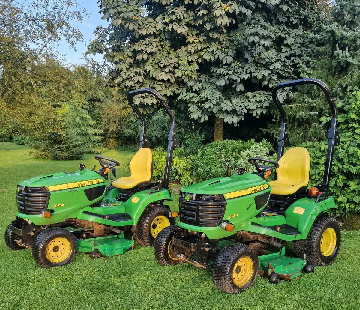 John Deere X758 Diesel tractor ride on mower - Image 1