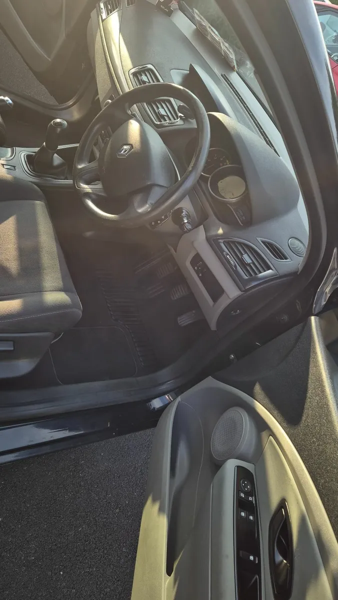 Renault Megane 2012 - Image 3