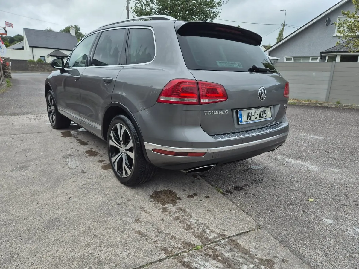 Volkswagen Touareg 2016 - Image 3