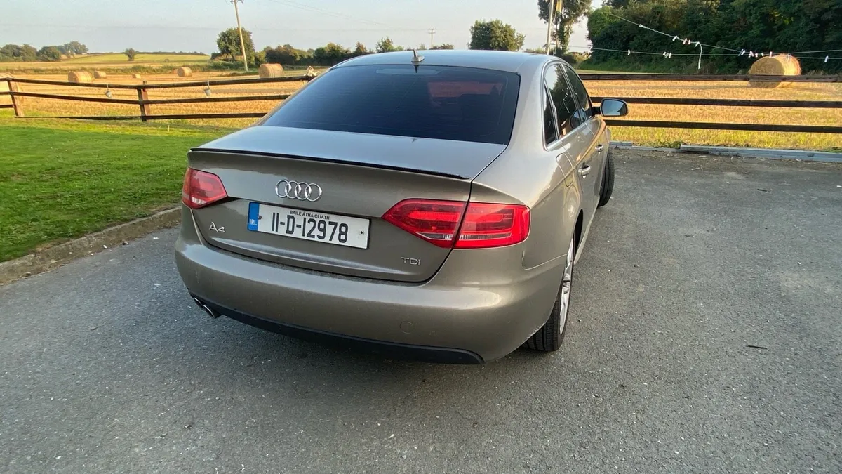 2011 Audi A4 S Line - Image 3