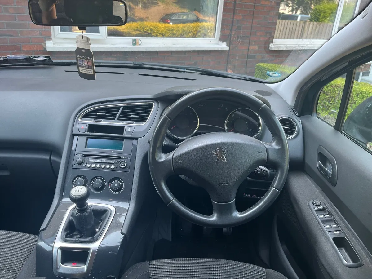 Peugeot 5008 - Image 3