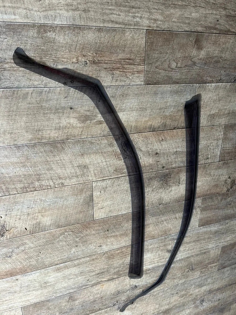 Vw amarok wind deflectors - Image 1