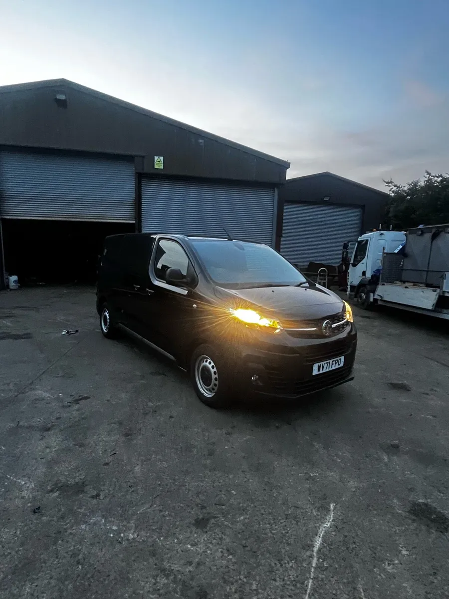 2021 Vauxhall vivaro - Image 3