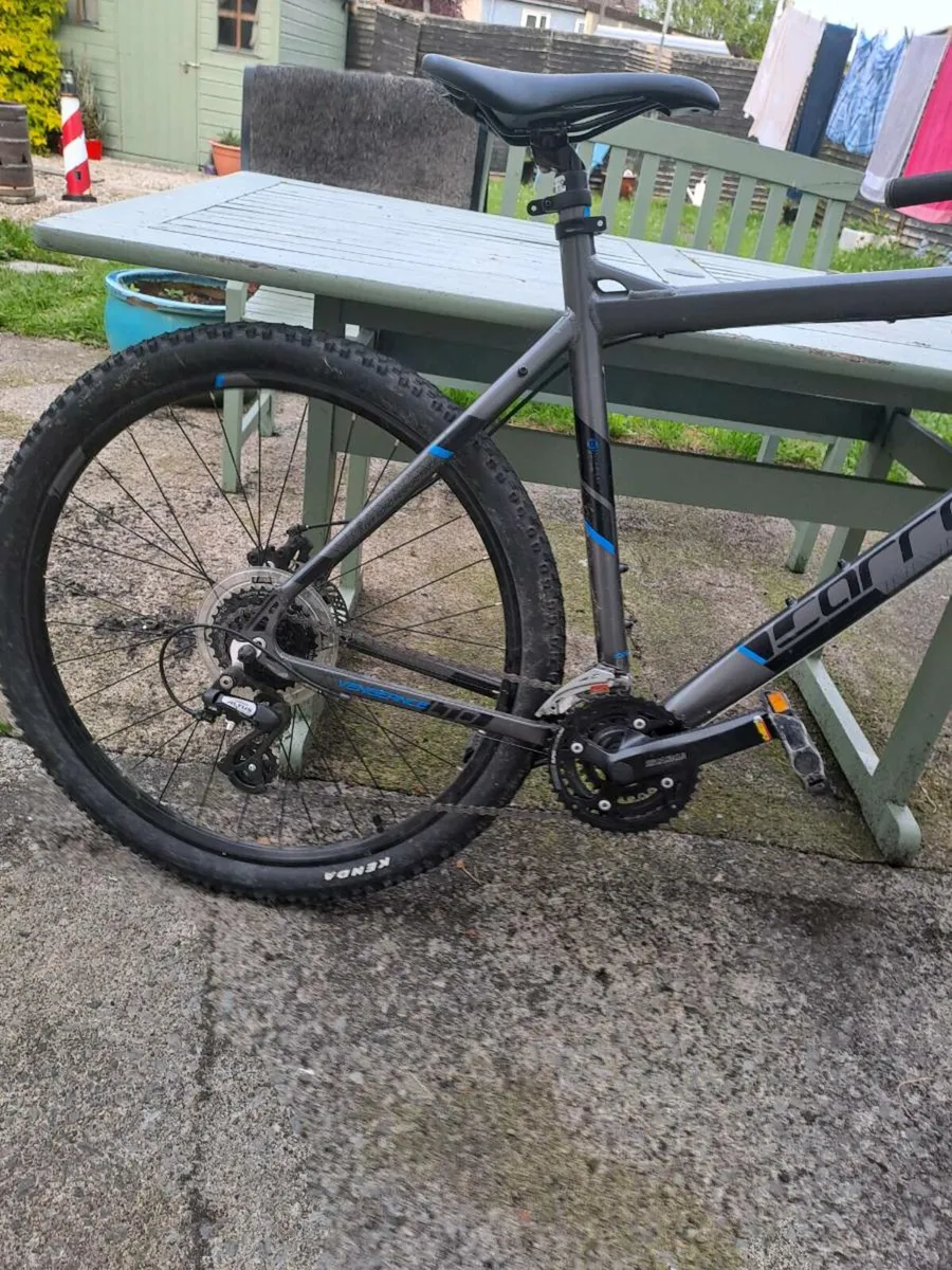 Carrerra cycling bike - Image 3
