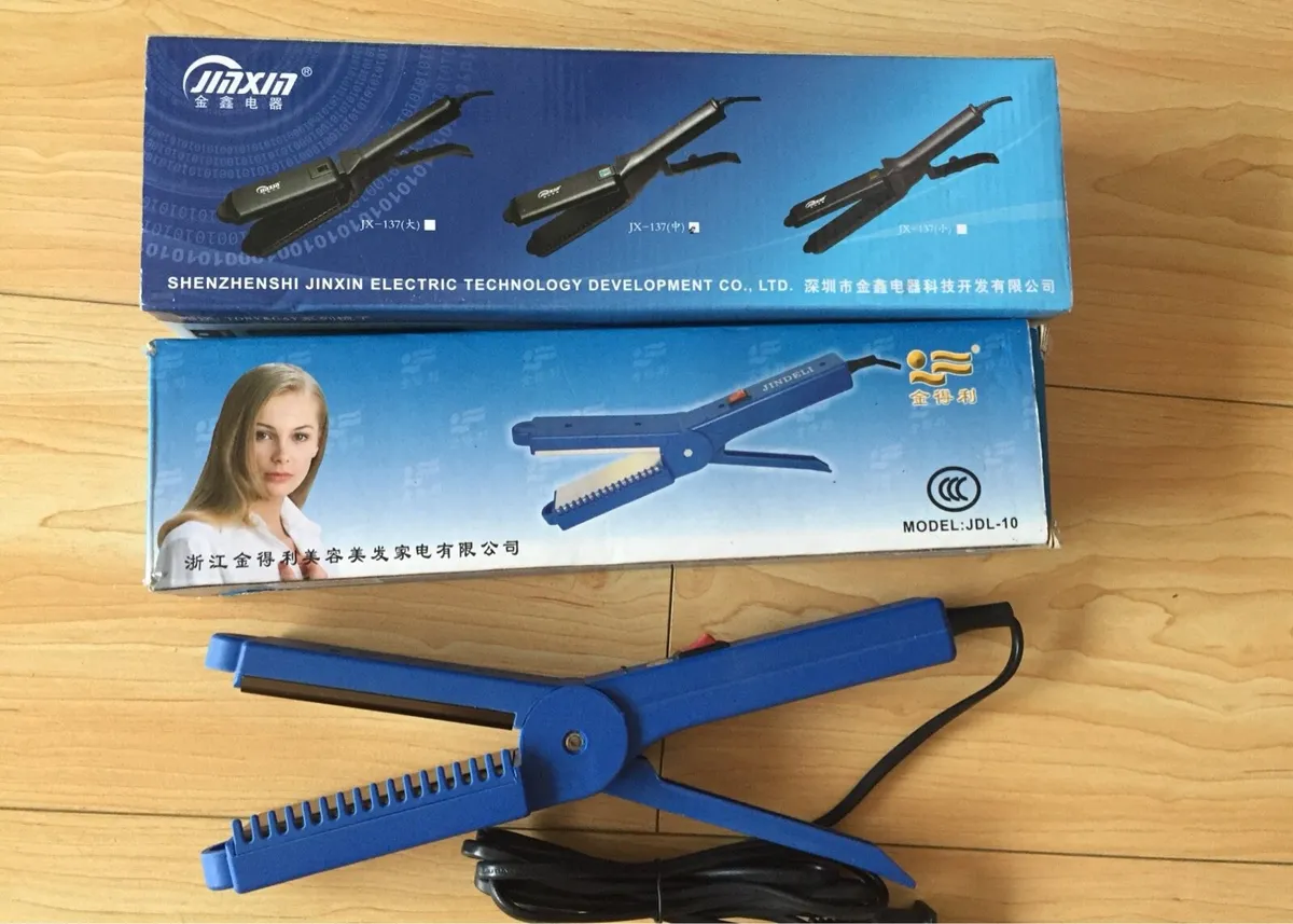 Hairdresser equipment - Image 3