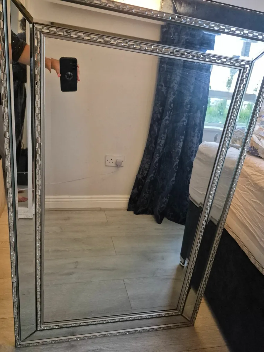 Large silver mirror - Image 1