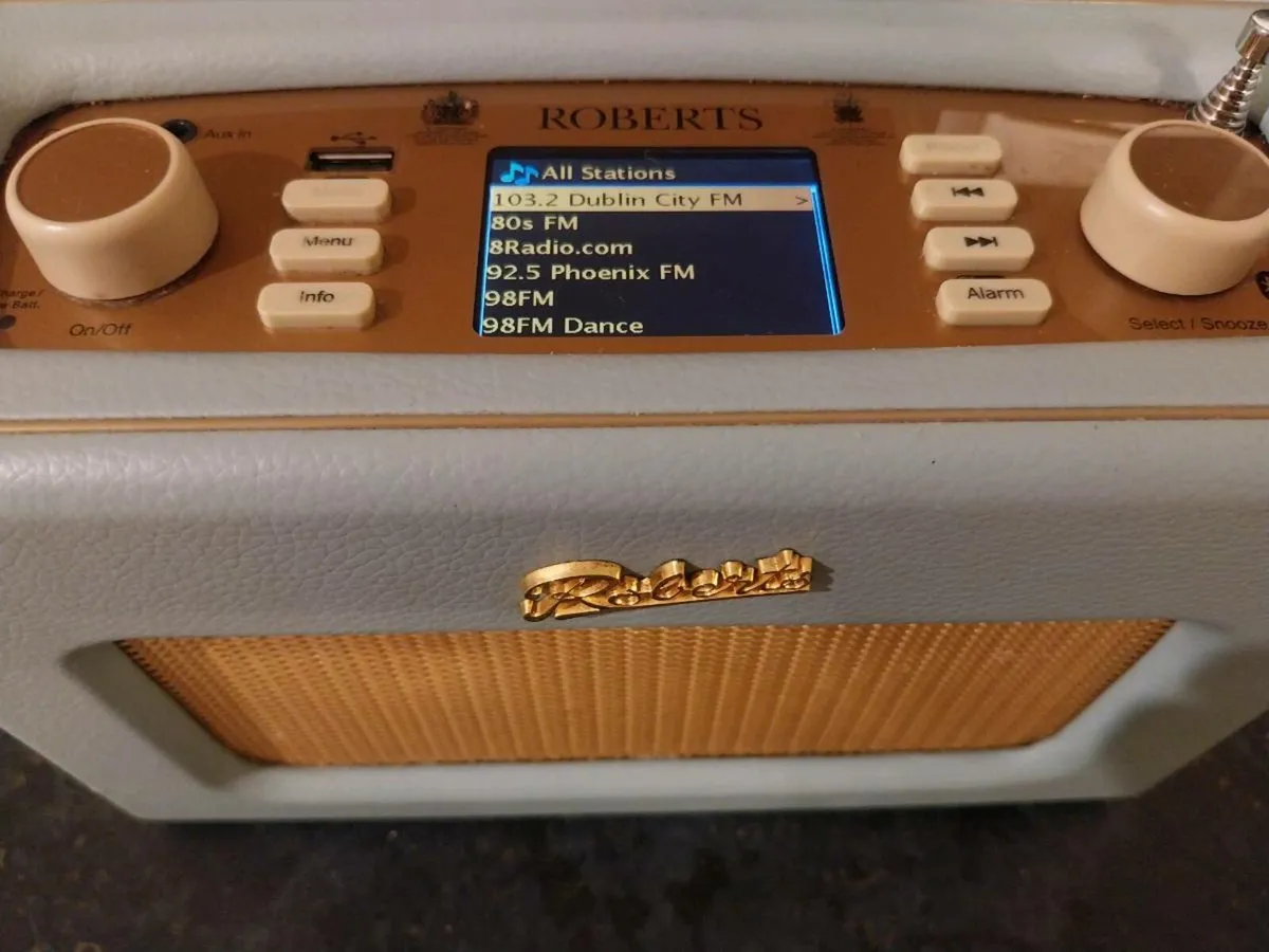 roberts istream 3 internet radio - Image 2