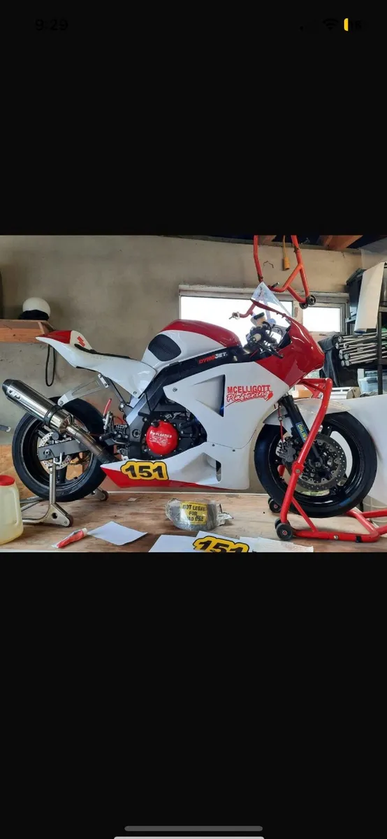 Motorbike - Image 4