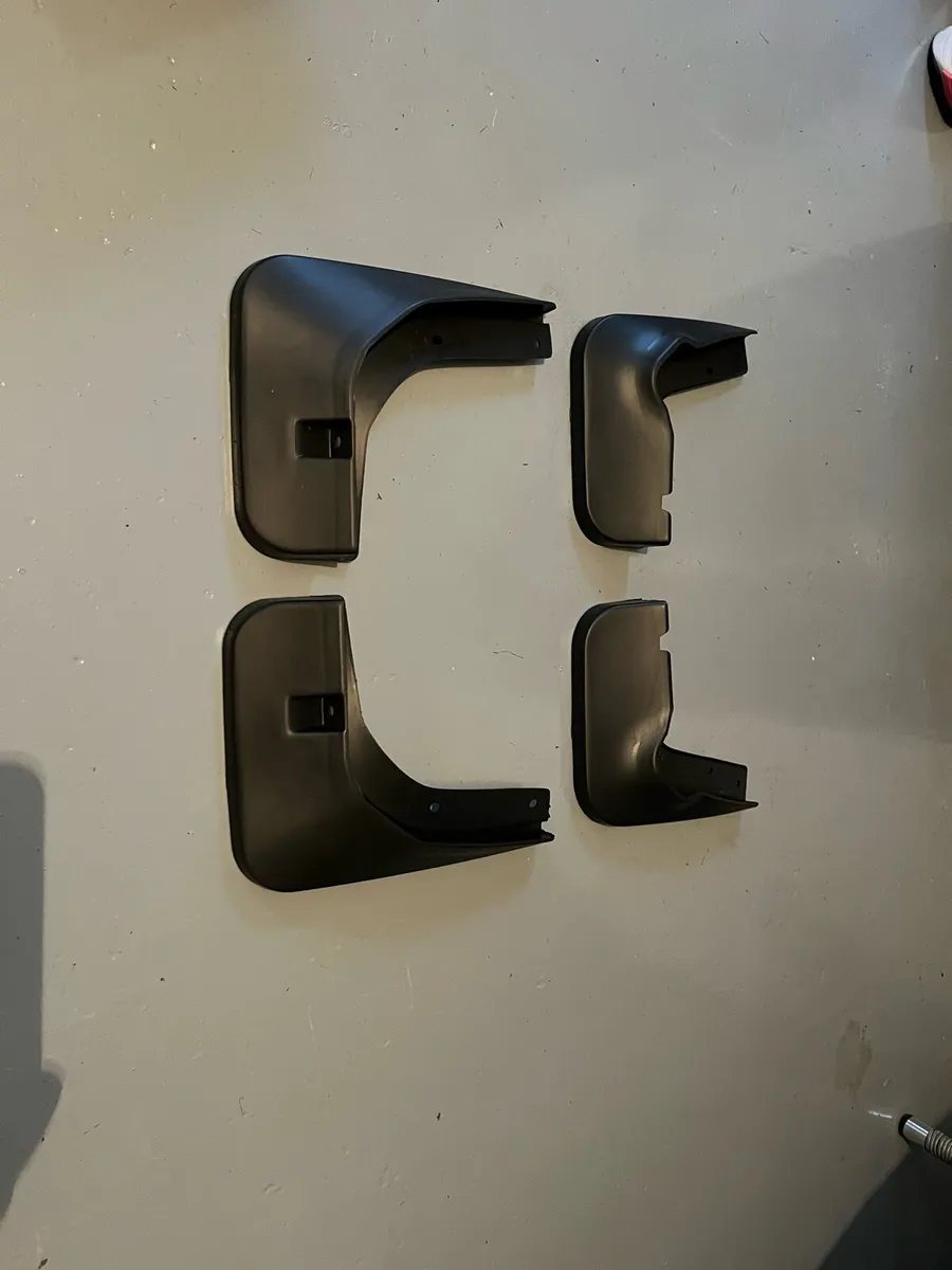 Vw Passat Mud flaps - Image 2
