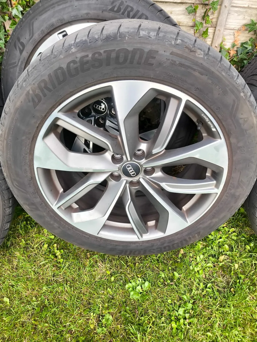 Audi SPORT Genuine E TRON wheels 255/50/20 - Image 4